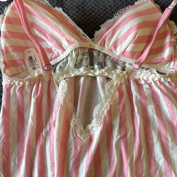 Victoria’s Secret NWT Pink White Lace Striped Chemise Slip Nightie Size Small - Picture 5 of 8